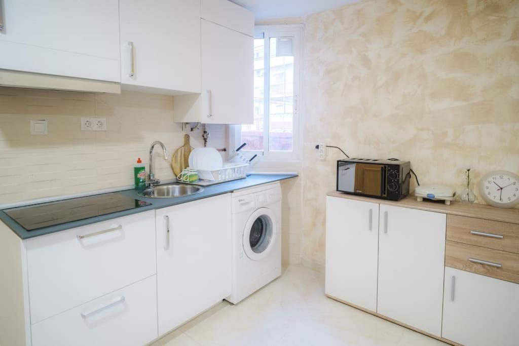 شقة Piso Acogedor En Madrid Centro المظهر الخارجي الصورة